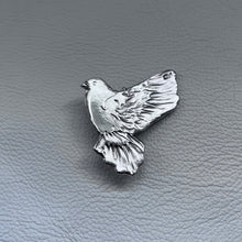 画像をギャラリービューアに読み込む, PIGEON OF PEACE.BROOCH(53)|Truph.BIJOUX(トリュフビジュー)