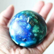 画像をギャラリービューアに読み込む, 瑠璃色の地球キャンドル|鷹美CANDLE(タカミキャンドル)