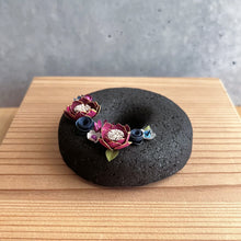 画像をギャラリービューアに読み込む, 炭団オブジェ / リース+赤+紺|櫂の炭(カイノスミ)