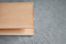 画像をギャラリービューアに読み込む, 余白を愉しむ長財布※小銭入れ付タイプ〈LOCUS-LWC〉|Has(ハズ)