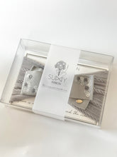 画像をギャラリービューアに読み込む, レースフラワー フランス刺繍リボン ベビーターバン|SUNNY RIBBON(サニーリボン)