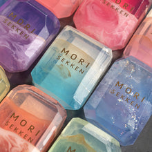 画像をギャラリービューアに読み込む, 宝石石鹸|森石鹸(モリセッケン)