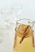 画像をギャラリービューアに読み込む, 白の女王|花果茶(カカチャ)