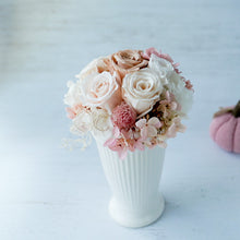 画像をギャラリービューアに読み込む, プリザーブドフラワーアレンジメント_La Glace Rose -ラ・グラス・ローズ-|liliumflower(リリウムフラワー)