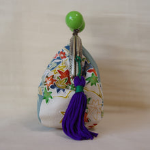 画像をギャラリービューアに読み込む, あめ玉がま口ポーチ キミドリ|PlusDot+.(プラスドット)