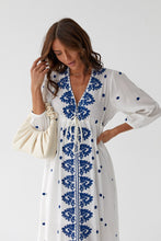 画像をギャラリービューアに読み込む, レース刺繍ワンピース|Ukrainian Embroidery Wear ”Mavka”(ウクライナシシュウノアパレル マウカ)