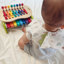 画像をギャラリービューアに読み込む, baby bib dinosaur|Lutin(リュタン)