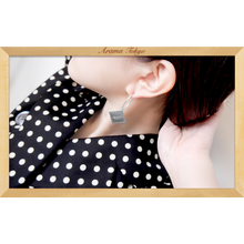 画像をギャラリービューアに読み込む, 四角いプレート付きピアス|ARAMA TOKYO(アラマトーキョー)