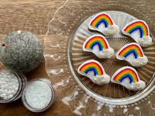 画像をギャラリービューアに読み込む, ブローチ【レインボー】|tsubutsubu design.(ツブツブデザイン)
