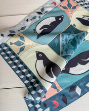 画像をギャラリービューアに読み込む, ハンカチ《アデリーペンギン》|コトリヨガ