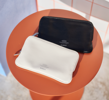 画像をギャラリービューアに読み込む, アクスタポーチM(off white)|MARSLY(マーズリー)