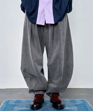 画像をギャラリービューアに読み込む, 【期間限定】タック ウォッシュデニム バレル パンツ|Nora Lily(ノラリリー)