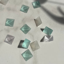 画像をギャラリービューアに読み込む, 【宝石石鹸】宝石箱―海底の秘宝―|YURAM(ユラム)