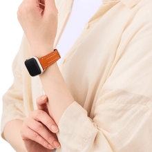 画像をギャラリービューアに読み込む, AppleWatch シェーブルレザーバンド(色:オレンジ)|YUTORI(ユトリ)