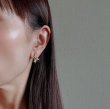 画像をギャラリービューアに読み込む, ゴールドスターピアス|Novedad.(ノベダ)