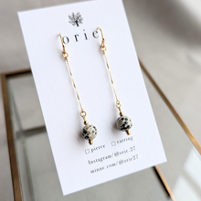 画像をギャラリービューアに読み込む, ダルメシアンジャスパー×繊細チェーンピアス/イヤリング|orie(オリエ)
