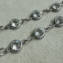 画像をギャラリービューアに読み込む, 【ネックレス】冬の光を纏うファイアオパールとクリスタルガラスのネックレス|ERIKOART(エリコアート)