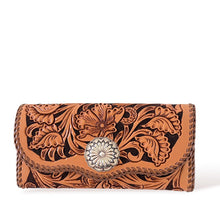 画像をギャラリービューアに読み込む, シェリダンスタイルカービング B-3 ロングウォレット センターコンチョ|Samurai Craft(サムライクラフト)