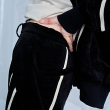 画像をギャラリービューアに読み込む, カーブライン トラック パンツ|Nora Lily(ノラリリー)