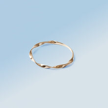 画像をギャラリービューアに読み込む, K18 Wave Twisted Ring_極細ツイストリング|Fujikoshi Jewelry(フジコシジュエリー)