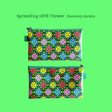 画像をギャラリービューアに読み込む, フラットポーチ Flat Pouch "Spreading LOVE flower” _ Heavenly Garden|asugatic(アシュガティック)