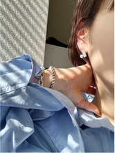 画像をギャラリービューアに読み込む, <pearl collection>シャープ E2203-01|modium(モーディアム)