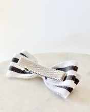 画像をギャラリービューアに読み込む, フレンチストライプ ヘアクリップ|SUNNY RIBBON(サニーリボン)