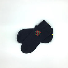 画像をギャラリービューアに読み込む, ウクライナ刺繍入り和紙糸靴下|Ukrainian Embroidery Wear ”Mavka”(ウクライナシシュウノアパレル マウカ)
