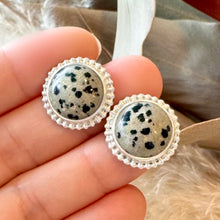 画像をギャラリービューアに読み込む, 金属アレルギー対応『お守りジュエリー』ダルメシアンジャスパー・ピアス / 錆びない素材|Hiwalani(ヒワラニ)