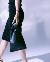 画像をギャラリービューアに読み込む, Leather Plastic Bag|Martin Rychard(マーティン リチャード)