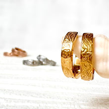 画像をギャラリービューアに読み込む, お風呂OK!金属アレルギー対応!プルメリア&ホヌ・フープピアス|Hiwalani(ヒワラニ)