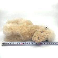 画像をギャラリービューアに読み込む, ベビーアルパカの天然皮革 馬 ぬいぐるみ|ペルー職人手仕事・一点もの