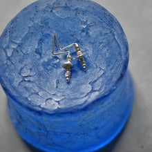 画像をギャラリービューアに読み込む, カレンシルバーのキャッチのいらないピアス -cross-|YEAH.JAPAN(イエアジャパン)