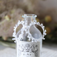 画像をギャラリービューアに読み込む, crown of baby's breath -white-(ピアス/イヤリング)|FT2 works(エフティーツーワークス)