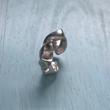 画像をギャラリービューアに読み込む, CROSSED RIBBONS(09)|Truph.BIJOUX(トリュフビジュー)