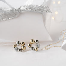 画像をギャラリービューアに読み込む, キラキラリースのイヤリング クリスタルガラス ゴールド シルバー|BLANCHE NEIGE(ブランシュネージュ)