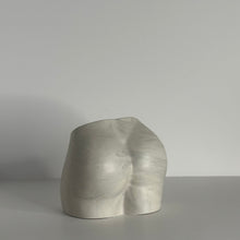 画像をギャラリービューアに読み込む, flower vase/オシリ|Jessmarble(ジェスマーブル)