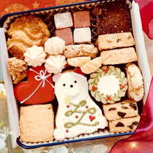 画像をギャラリービューアに読み込む, クリスマス しろくま クッキー缶|小さな焼き菓子店 翠星(チイサナヤキガシテン スイセイ)