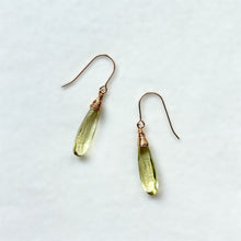 画像をギャラリービューアに読み込む, 天然石縦長しずくピアス|beads room mimo(ビーズルームミモ)
