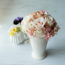 画像をギャラリービューアに読み込む, プリザーブドフラワーアレンジメント_La Glace Rose -ラ・グラス・ローズ-|liliumflower(リリウムフラワー)