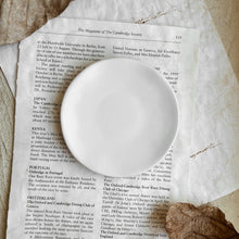 画像をギャラリービューアに読み込む, パロサント&ベージュキャンドルギフトセット(ホワイトトレー)|gis(ギス)