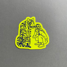 画像をギャラリービューアに読み込む, Sticker|虎と女|Y.O.L.O(ヨーロー)