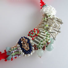 画像をギャラリービューアに読み込む, 宝石箱//立体刺繡のリボンネックレス|hanmmmo(ハンモ)