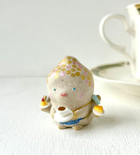 画像をギャラリービューアに読み込む, 珈琲千手観音様「コーヒーを召し上がれ、タルトも焼けましたよ」|手ノヒラ堂(テノヒラドウ)