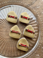 画像をギャラリービューアに読み込む, ブローチ【ショートケーキ】|tsubutsubu design.(ツブツブデザイン)