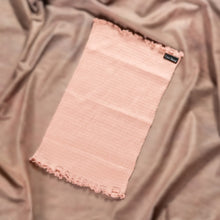 画像をギャラリービューアに読み込む, 日本製 超極細シルク ベリーウォーマー(腹巻) ピンク|Coco Sharqi Japan(ココシャルキ)