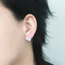 画像をギャラリービューアに読み込む, オパール スタッドピアス(シルバー925)|SMUK(スムーク)