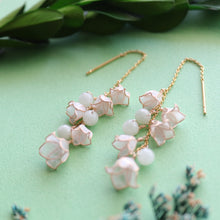画像をギャラリービューアに読み込む, 鈴蘭とひすいのピアス|s.o.f.i. (ソフィー)