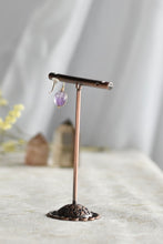 画像をギャラリービューアに読み込む, 紫の天然石 アメシスト シングルピアス|bis.(ビス)