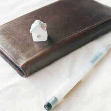 画像をギャラリービューアに読み込む, おかえり|ガラスと草木染め刺繍の小さなオブジェ|misaki kotori glass and thread(ミサキコトリグラスアンドスレッド)